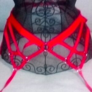 Victoria's Secret Very Sexy Garter Belt size M/L NWOT​